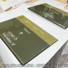 Biển thông số tầng mica sang chảnh