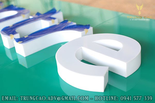 xưởng gia công chữ mica đẹp