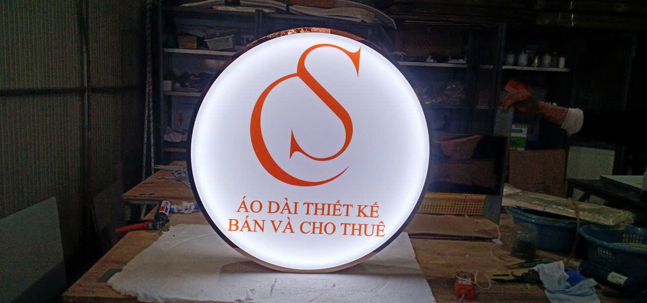 hộp đèn quảng cáo hút nổi đẹp